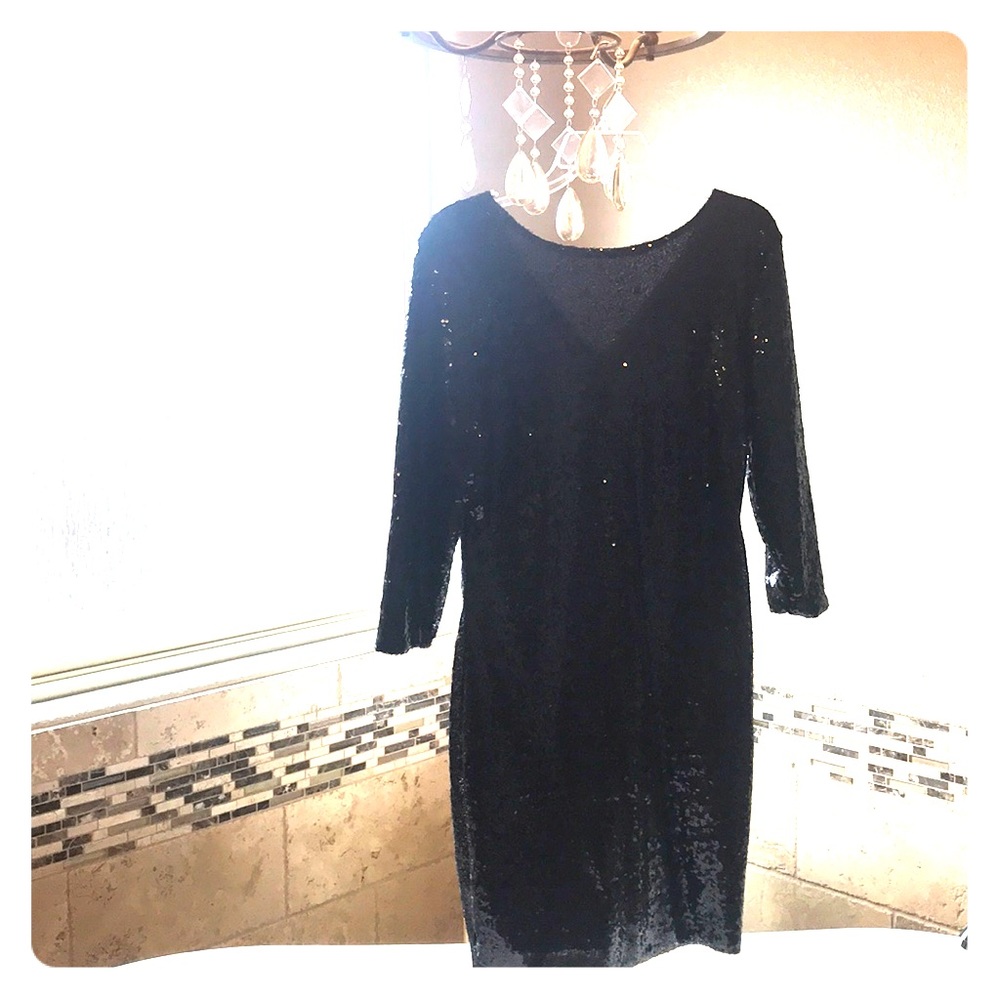 Black sequins dress